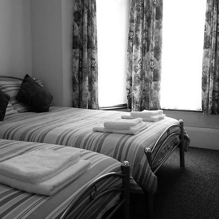 The Northbrook Otel Ilford Dış mekan fotoğraf